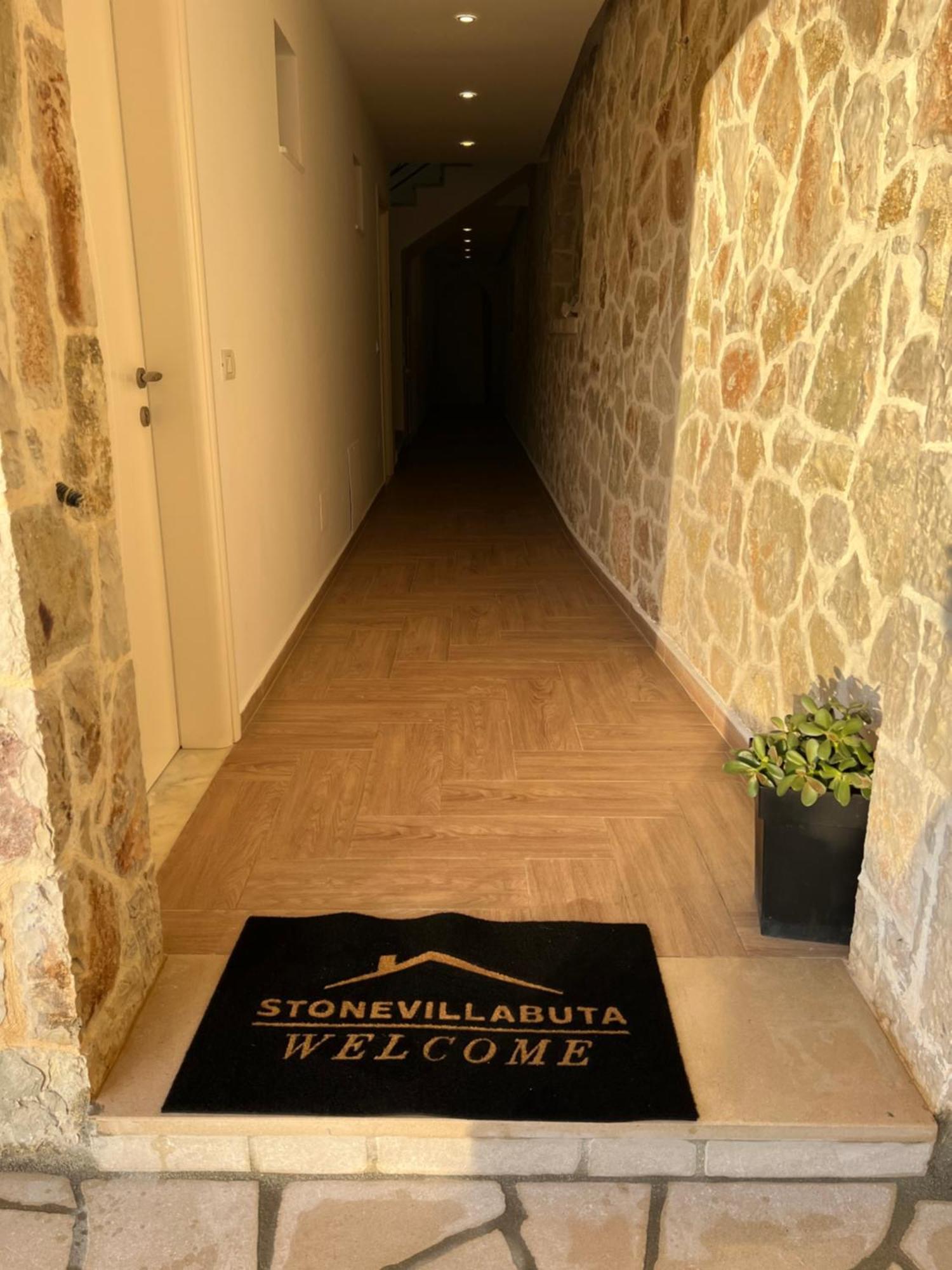 Stonevilla Buta Himarë Exteriér fotografie