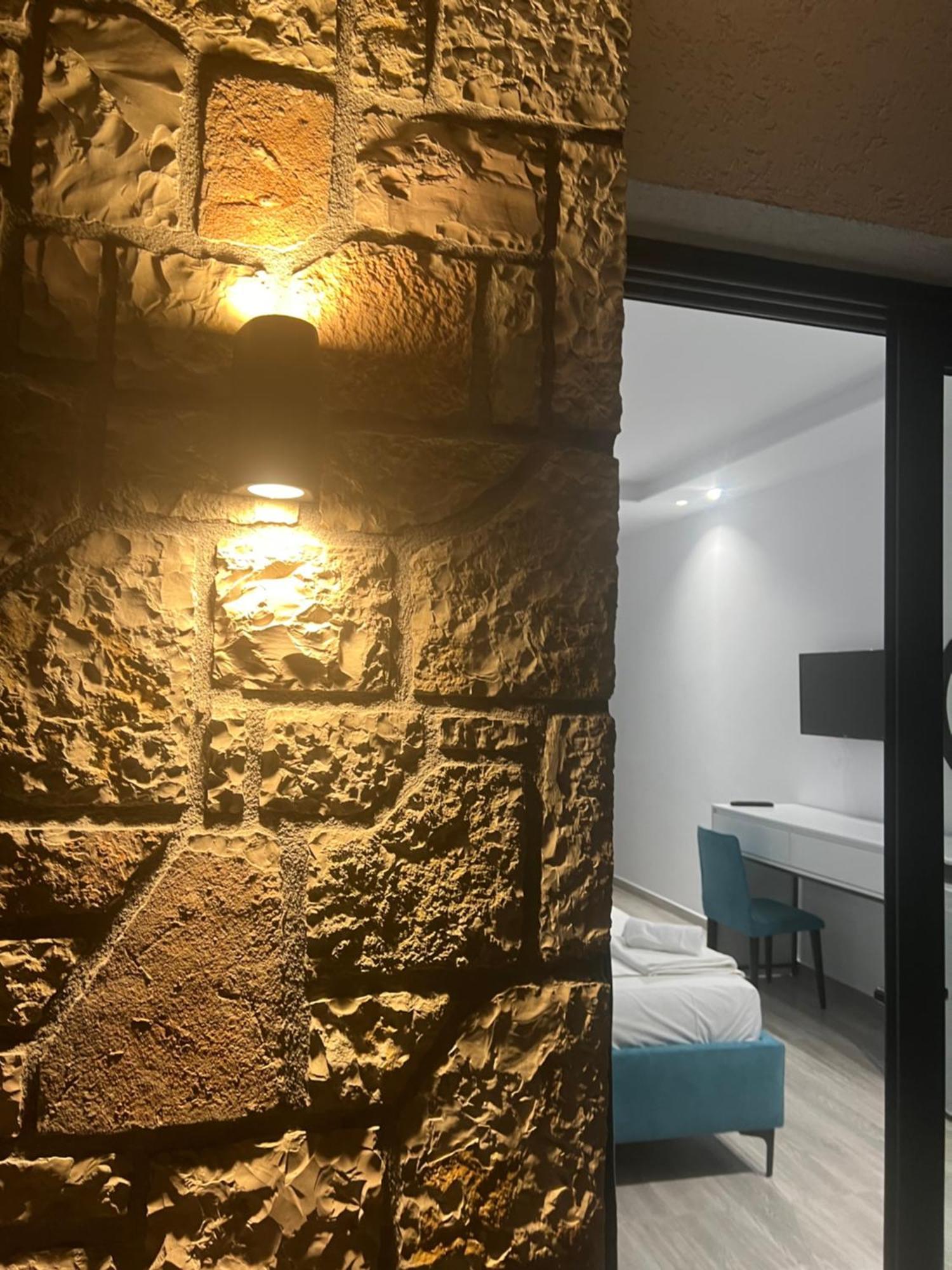 Stonevilla Buta Himarë Exteriér fotografie
