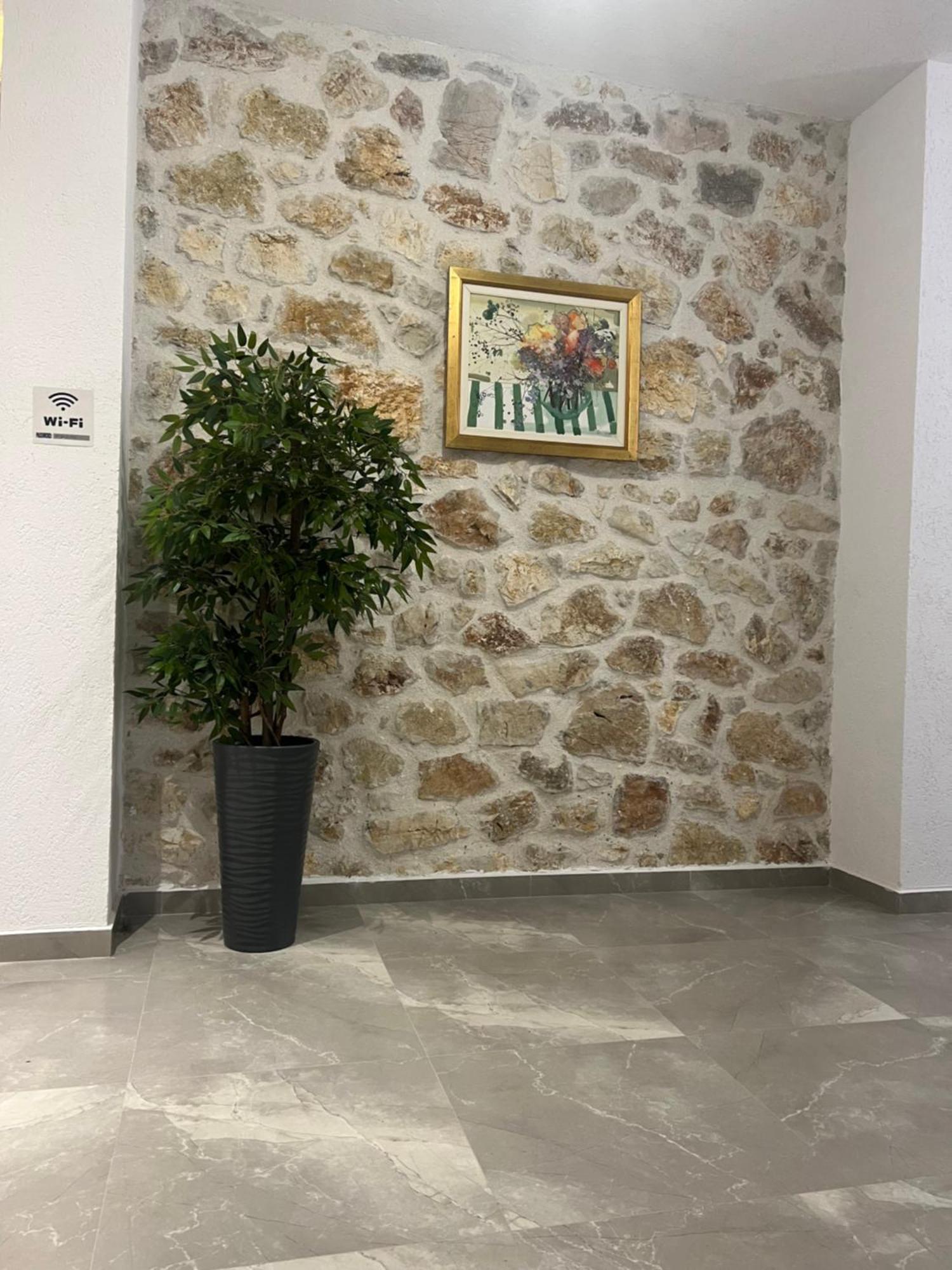 Stonevilla Buta Himarë Exteriér fotografie